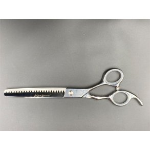 Hakira Efilering Saks 7